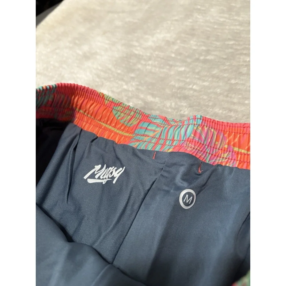 New Mugsy Mens Pink Floral Swim Shorts Size Medium Drawstrings‎ NWOT